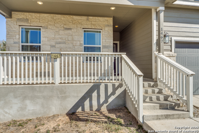 Listing photo id 0 for 1467 Cedar Grove