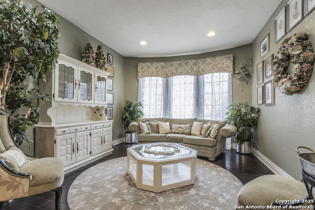 Image 10 of 25 For 26441 White Eagle