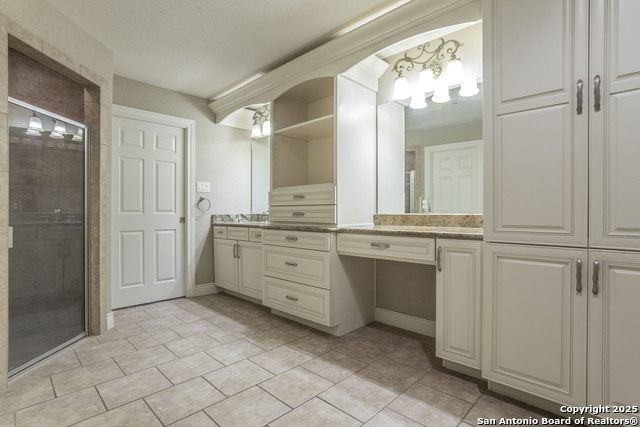 Image 12 of 25 For 26441 White Eagle