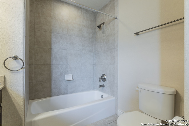 Image 24 of 25 For 26441 White Eagle