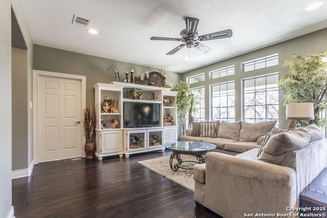 Image 8 of 25 For 26441 White Eagle