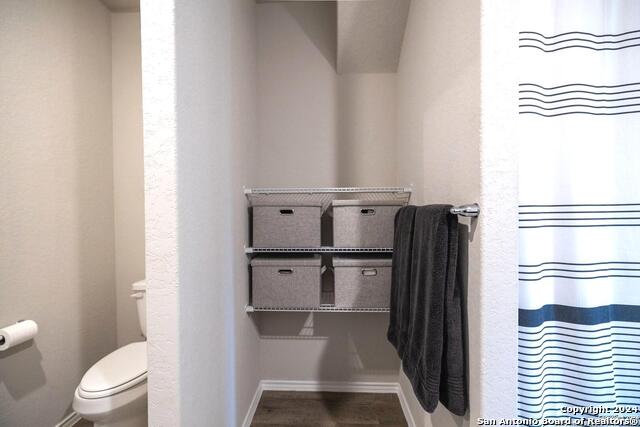 Listing photo id 13 for 3431 Andromeda Way