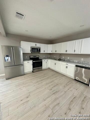 Image 4 of 15 For 902 San Eduardo