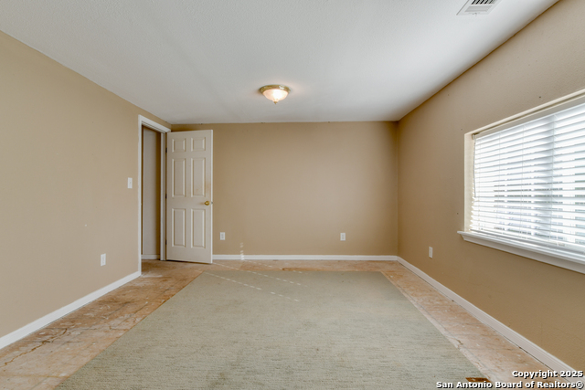Image 34 of 37 For 13807 Sienna Ct.