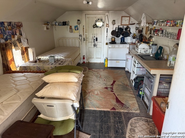 Image 32 of 43 For 000 Los Alamos