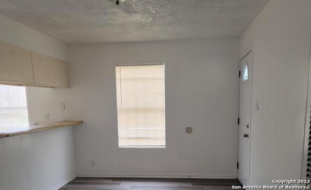 Image 2 of 8 For 3434 Gateway Drive