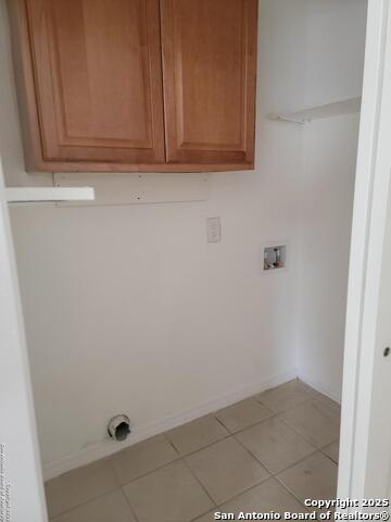 Image 7 of 8 For 3434 Gateway Drive