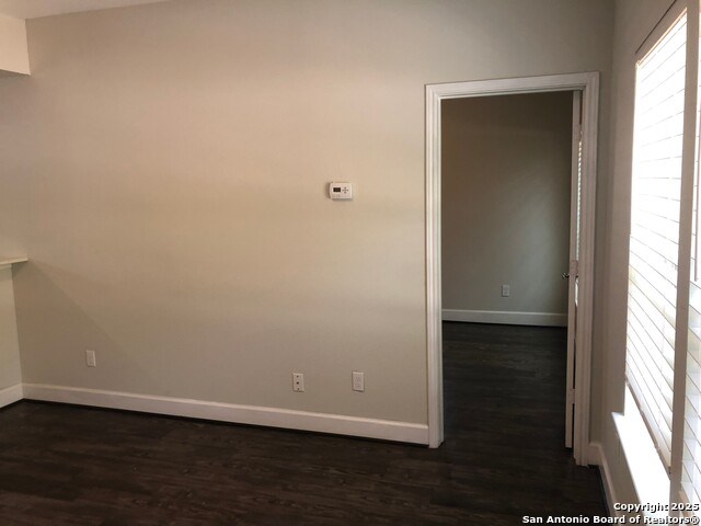 Image 11 of 19 For 503 Kings Hwy W 101