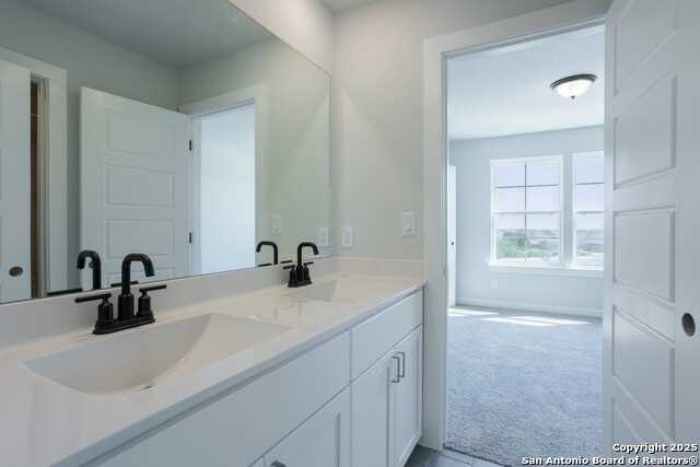 Image 7 of 19 For 13006 Yturria Ranch