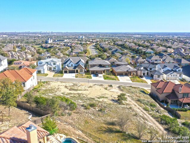 Image 5 of 16 For 8447 Sierra Hermosa