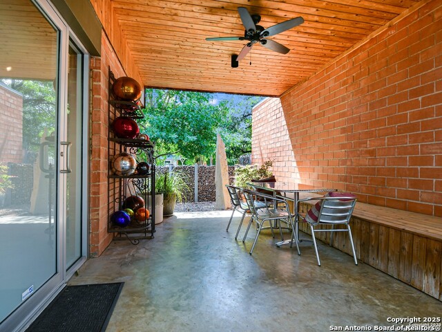Image 4 of 11 For 605 Kendall  B