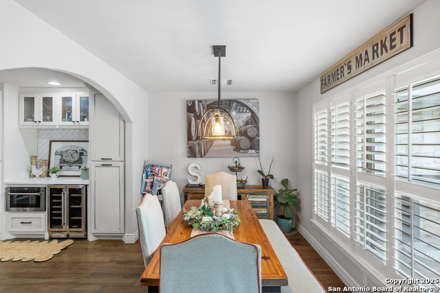 Image 36 of 62 For 608 Morse St. W