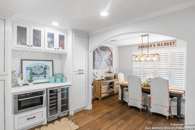 Image 45 of 62 For 608 Morse St. W