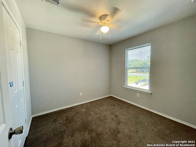 Image 13 of 22 For 6922 Crestway Rd  1