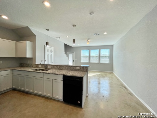 Image 2 of 22 For 6922 Crestway Rd  1