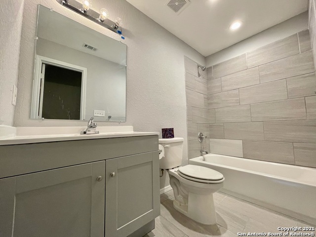 Image 20 of 22 For 6922 Crestway Rd  1