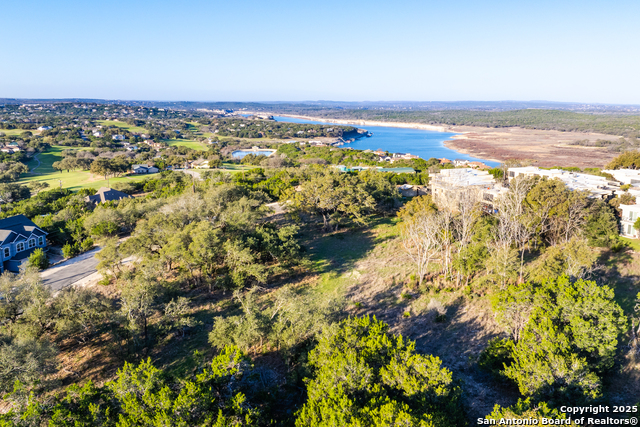 Listing photo id 2 for 5803 Circulo