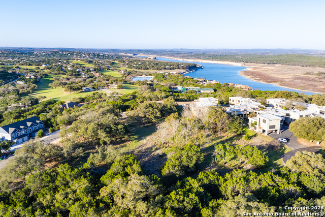 Listing photo id 3 for 5803 Circulo