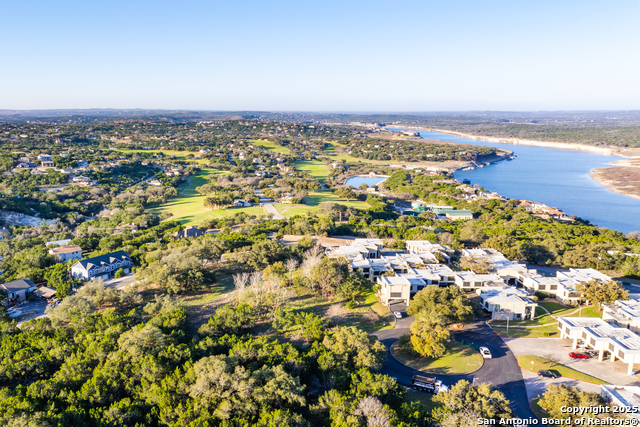 Listing photo id 5 for 5803 Circulo