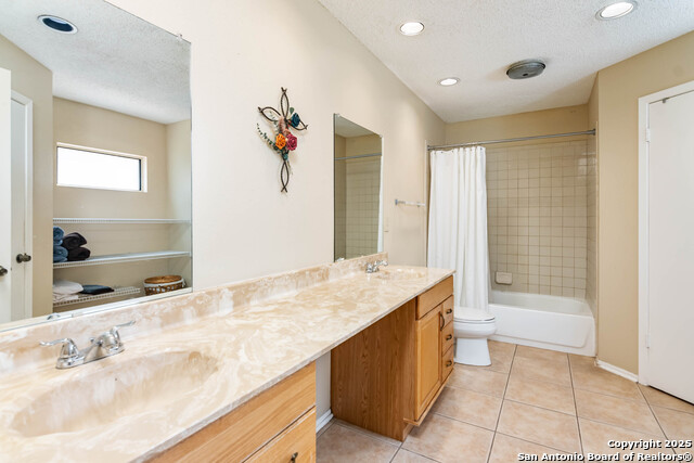 Image 12 of 29 For 5435 Vista Trail
