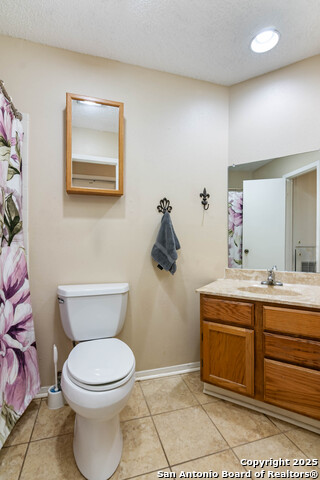 Image 18 of 29 For 5435 Vista Trail