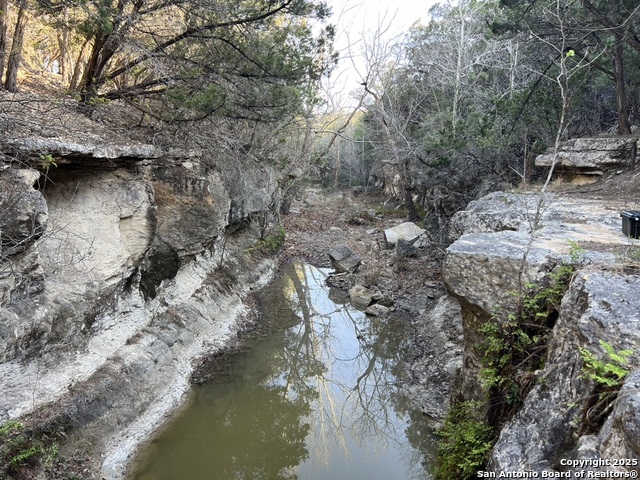 Details for 382 Windmill Hill, Pipe Creek, TX 78063