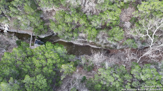 Listing photo id 0 for 382 Windmill Hill