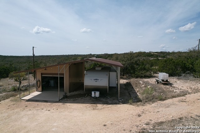 Listing photo id 27 for 3190 Sd 24910