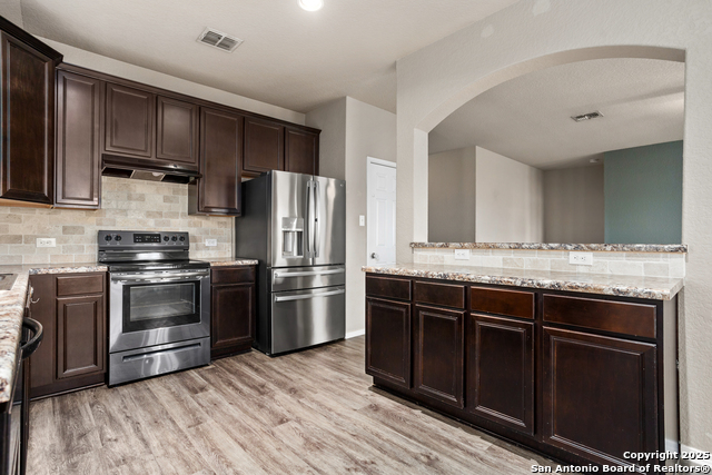 Image 14 of 29 For 7211 Marina Del Rey