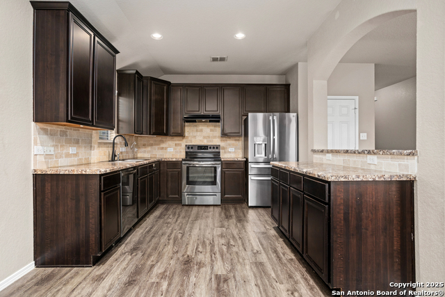 Image 15 of 29 For 7211 Marina Del Rey