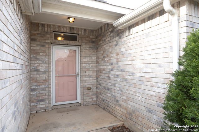 Image 3 of 29 For 7211 Marina Del Rey