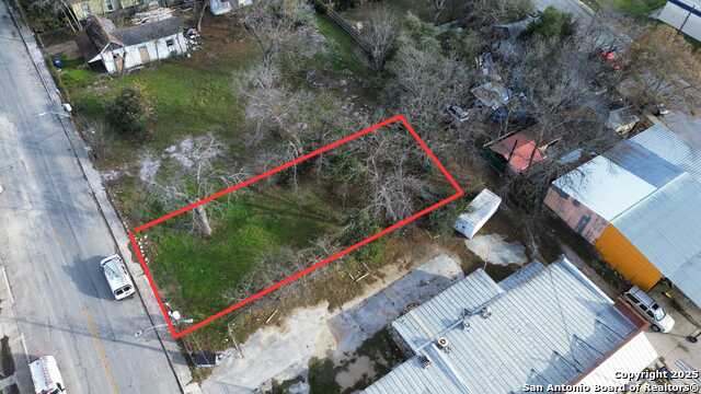 Listing photo id 1 for 1410 Montana