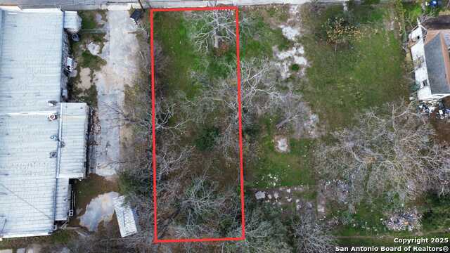 Listing photo id 2 for 1410 Montana