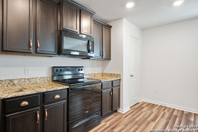 Image 12 of 24 For 3106 Rosalind Way