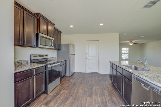 Image 16 of 45 For 10847 Monterey Pike
