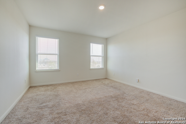 Image 21 of 45 For 10847 Monterey Pike