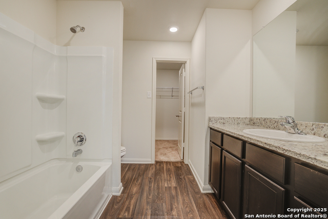 Image 26 of 45 For 10847 Monterey Pike