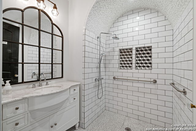 Listing photo id 21 for 26315 Ralph Fair Rd