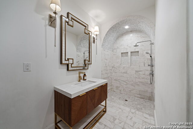 Listing photo id 22 for 26315 Ralph Fair Rd