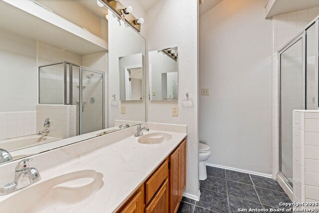 Image 17 of 35 For 2222 Muddy Peak Dr