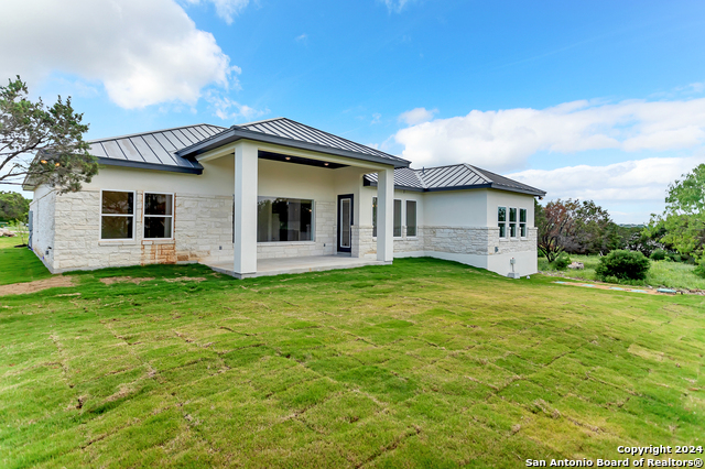 Image 6 of 25 For 102 Prairie  