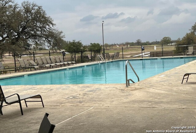 Listing photo id 2 for 0000 Airport