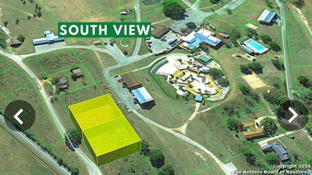 Listing photo id 3 for 0000 Airport