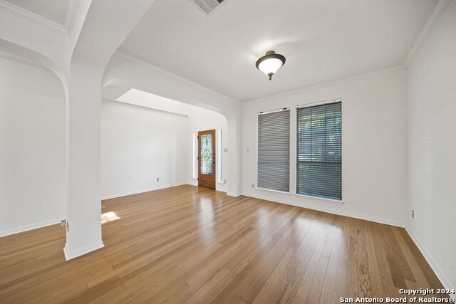 Image 12 of 21 For 815 Windhurst
