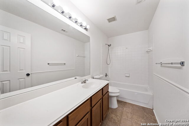 Image 16 of 21 For 815 Windhurst