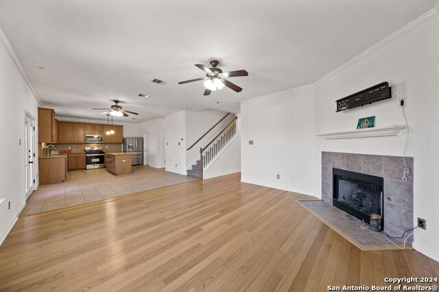 Image 4 of 21 For 815 Windhurst
