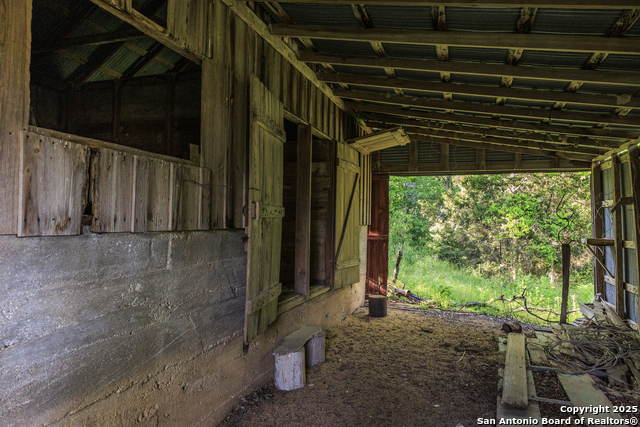 Image 18 of 68 For 2937 Langes Mill Road