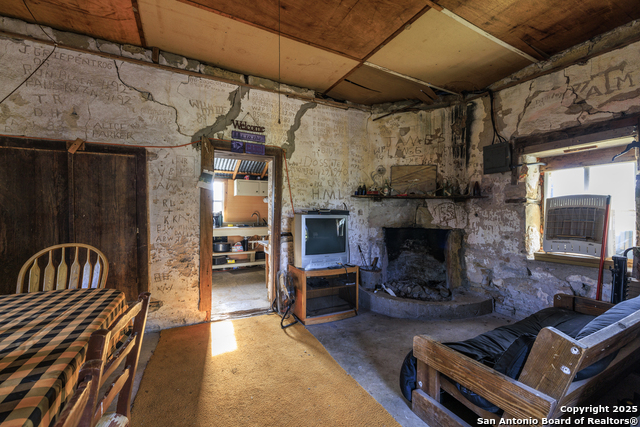 Image 27 of 68 For 2937 Langes Mill Road
