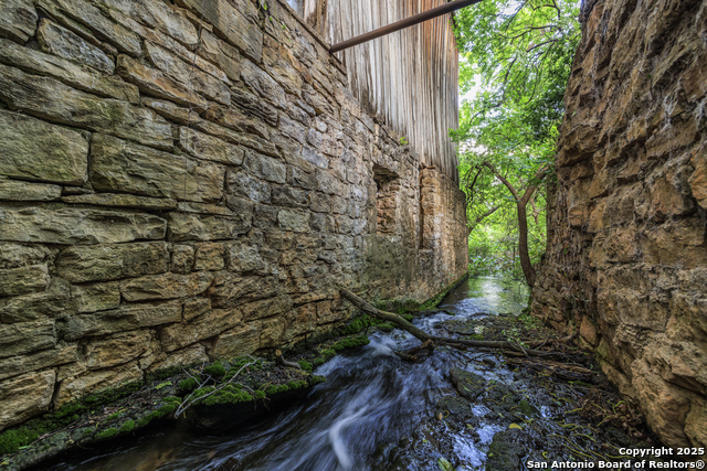 Image 5 of 68 For 2937 Langes Mill Road