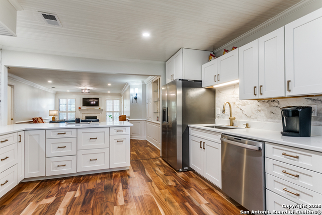 Image 9 of 22 For 201 Ellwood  115
